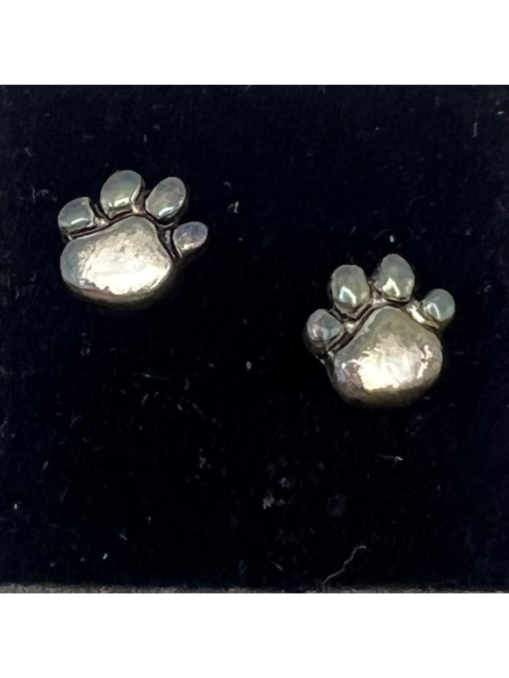 Vintage Paw Print Stud Earrings Thailand Silver Tone Dog Cat Lover Gift Box NOS - Picture 5 of 7